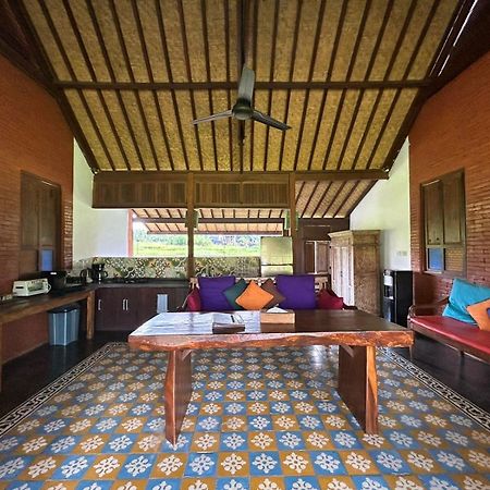 Tirta Padi Villa Ubud Экстерьер фото